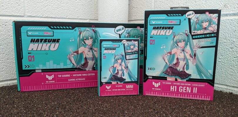 ASUS Hatsune Miku Keyboard, Headset, and Mouse Look and Work Great 