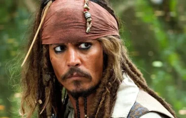Jerry Bruckheimer habló con Johnny Depp sobre su regreso como el Capitán Jack Sparrow en Piratas del Caribe 6: