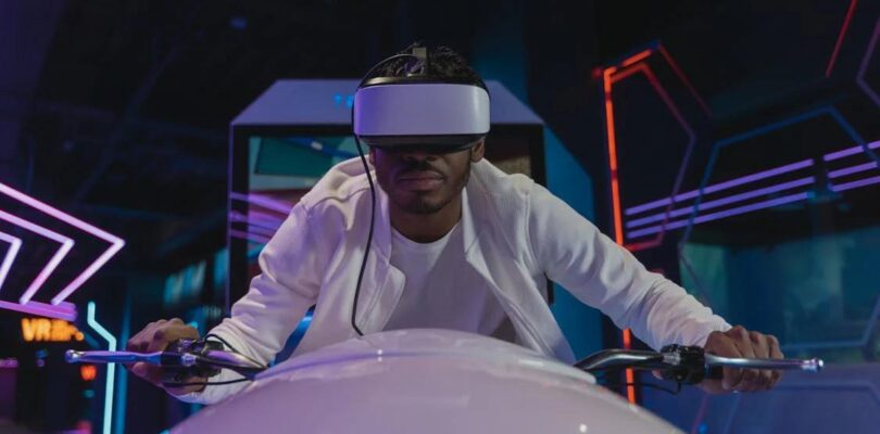 Desde la pista hasta la pantalla: cómo los simuladores de motocicletas están remodelando las carreras profesionales