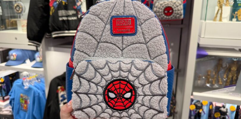 Muestra tu estilo Spidey con una nueva mochila Spider-Man Loungfly
