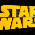 Logotipo de Star Wars construido con ladrillos de Lego con descuento al mejor precio hasta el momento