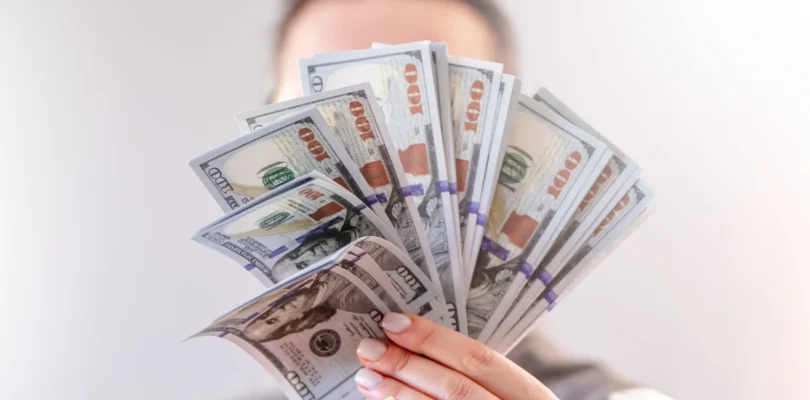 Codifiqué una aplicación completa con IA (¡en solo UN día!) Ahora gana $600 por día: no se necesita codificación