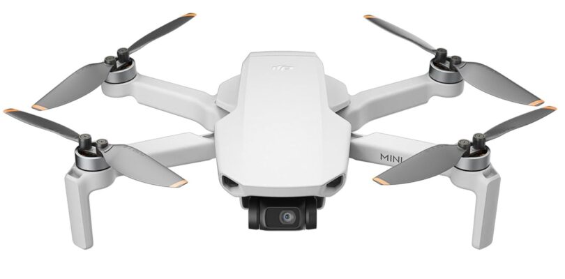 DJI Mini 4K se vende por unos centavos, Amazon liquida las existencias de drones justo antes del invierno
