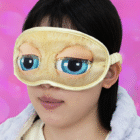 La máscara de ojos Taito te da ojos como un Furby