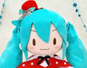 Las mantas y peluches navideños de Hatsune Miku debutarán en noviembre