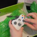 Digital Foundry comparte un impresionante video de unboxing de una Xbox 360 de lanzamiento intacta
