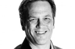 Spencer insiste en que Xbox no exige IA en el desarrollo de juegos