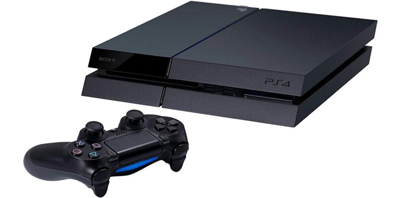 ¿Cuándo salió la PS4?